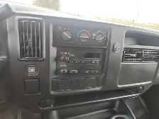 2004 GMC Savana - Photo 37