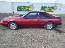 1993 Ford Mustang - Photo 3