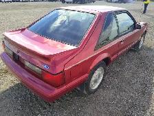 1993 Ford Mustang - Photo 7