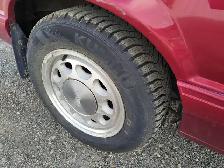 1993 Ford Mustang - Photo 8