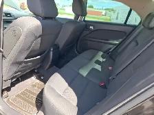 2010 Ford Fusion - Photo 14