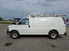2014 Chevrolet Express - Photo 8