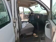 2014 Chevrolet Express - Photo 16