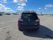 2011 Hyundai SANTA FE - Photo 8