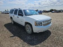 2011 Chevrolet Suburban - Photo 2