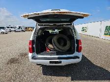 2011 Chevrolet Suburban - Photo 15