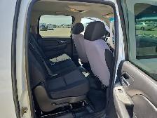 2011 Chevrolet Suburban - Photo 17