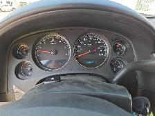 2011 Chevrolet Suburban - Photo 19