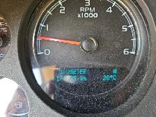 2011 Chevrolet Suburban - Photo 24