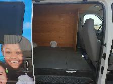 2008 Ford E-150 - Photo 15