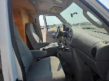 2008 Ford E-150 - Photo 17
