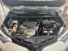2017 Toyota RAV4 - Photo 7