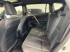 2017 Toyota RAV4 - Photo 12
