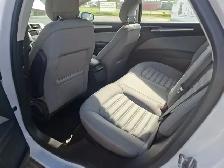 2014 Ford Fusion Hybrid - Photo 14