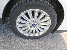 2014 Ford Fusion Hybrid - Photo 22