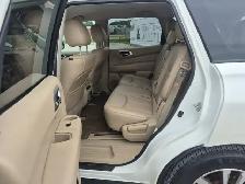 2015 Nissan Pathfinder - Photo 14