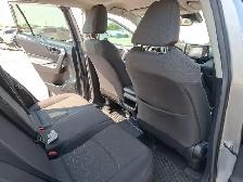 2020 Toyota RAV4 - Photo 18