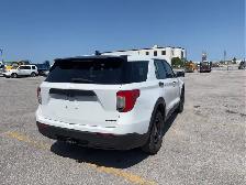 2022 Ford Explorer Hybrid - Photo 5