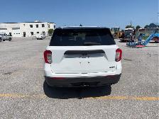 2022 Ford Explorer Hybrid - Photo 6