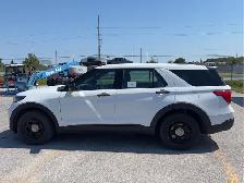 2022 Ford Explorer Hybrid - Photo 8