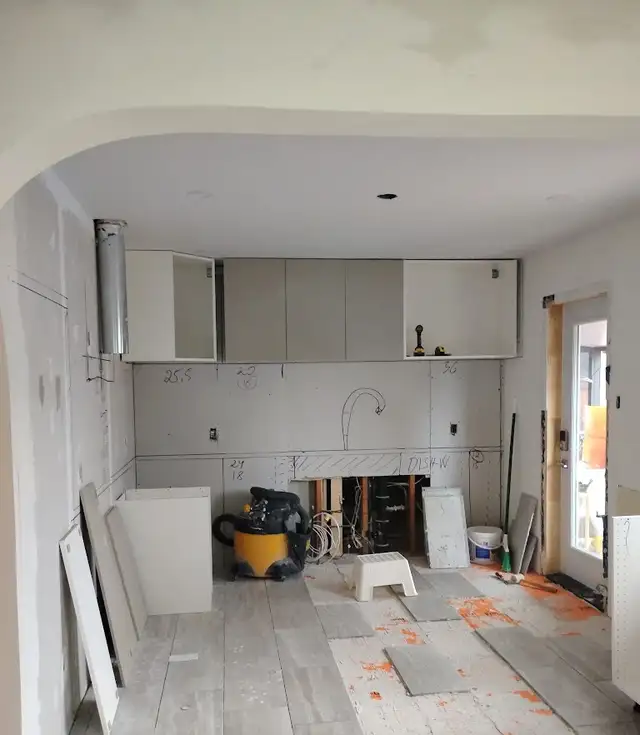 Available for cash work around downtown Hamilton!
