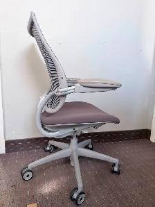 Humanscale Liberty Task Chair-Excellent Condition-Call us now! - Photo 2