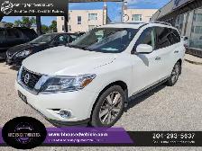 2015 Nissan Pathfinder 4WD 4dr Platinum - Photo 2