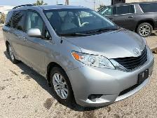 2014 Toyota Sienna 5dr LE 7-Pass