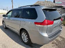 2014 Toyota Sienna 5dr LE 7-Pass - Photo 5