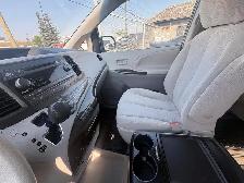 2014 Toyota Sienna 5dr LE 7-Pass - Photo 10