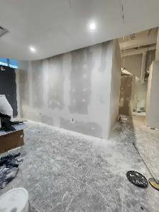 drywall installer looking for work - Photo 4