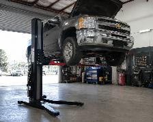 New CAEL Single Post Hoist 6200lbs –Certified &Warranty &Finan - Photo 3
