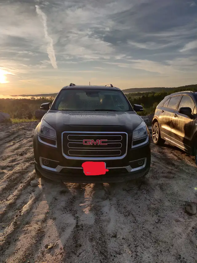 GMC Acadia 2016
