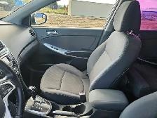 2012 Hyundai Accent - Photo 10