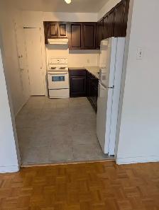 BEAU GRAND 3½, CDN près Hôpital Juif,HEC,DISPONIBLE - Photo 6