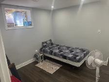 Basement for rent - Photo 5