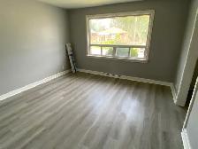 Renovated 3 BD detached house in Oshawa