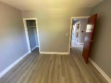 Renovated 3 BD detached house in Oshawa - Photo 9