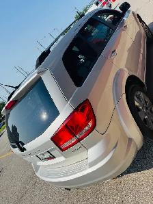 2011 Dodge Journey Sport ( TOP OF THE line ) - Photo 2