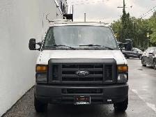 2012 Ford Econoline Cargo Van ONLY 87,000KM-LADDER RACKS-DIVIDER - Photo 8