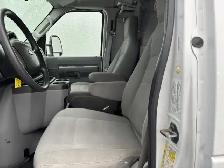 2012 Ford Econoline Cargo Van ONLY 87,000KM-LADDER RACKS-DIVIDER - Photo 9