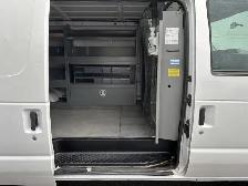 2012 Ford Econoline Cargo Van ONLY 87,000KM-LADDER RACKS-DIVIDER - Photo 13