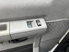 2012 Ford Econoline Cargo Van ONLY 87,000KM-LADDER RACKS-DIVIDER - Photo 15