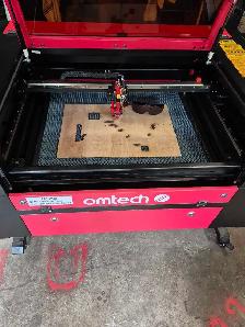 80w Co2 Laser Engraving Cutting Machine - Photo 4