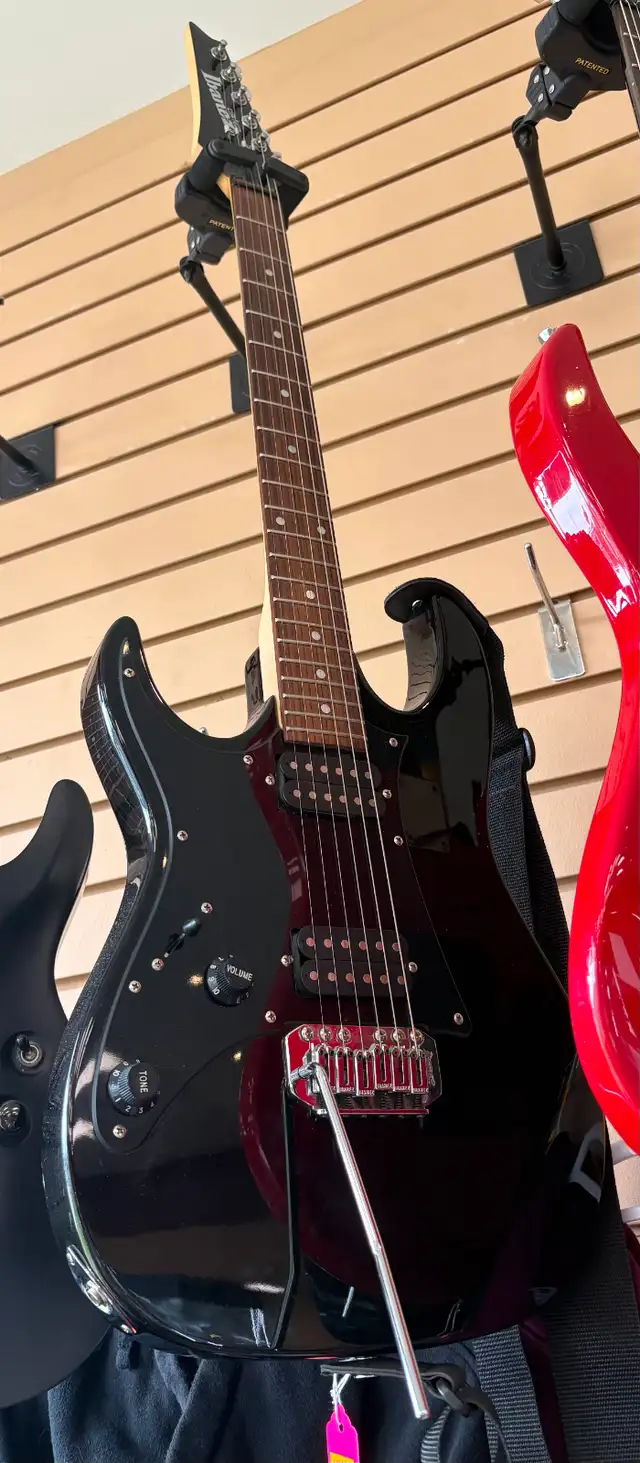 Left Handed Ibanez Gio Strat Electric Guitar with Whammy & Strap