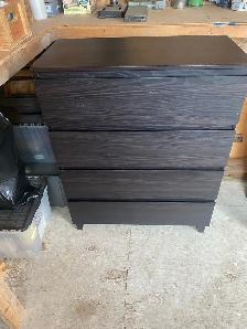 4 Piece Bedroom Set - Photo 3
