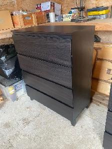 4 Piece Bedroom Set - Photo 4