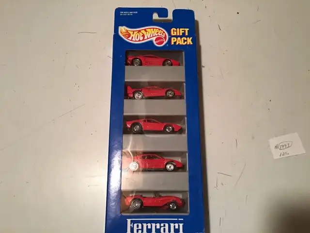 FERRARI HOT WHEEL TOYS IN BOX