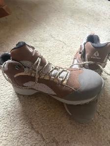 vASQUE walking shoe - Photo 5