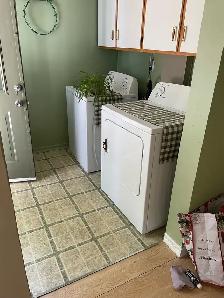2 Bedroom house for rent upstairs - Photo 2